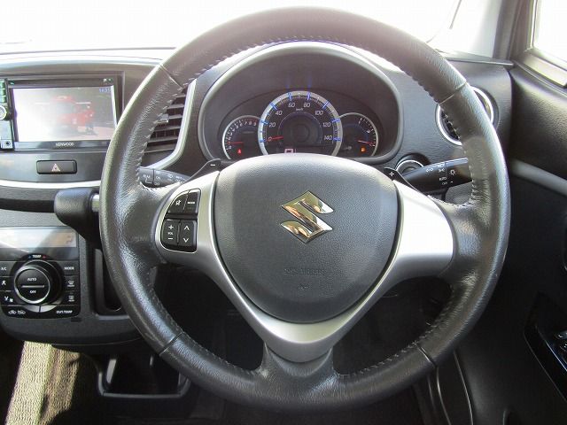 Suzuki WAGON R 2013-01 8262-13