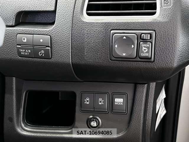 Nissan SERENA 2011-10 367627-15