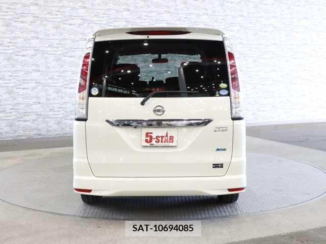 Nissan SERENA 2011-10 367627-7