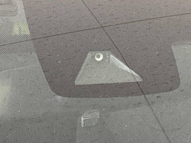 Toyota PRIUS 2019-06 11006-2
