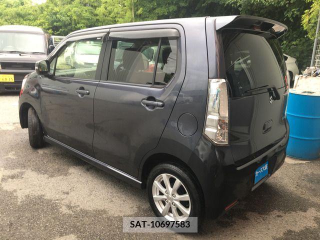 Suzuki WAGON R 2014-01 339805-2