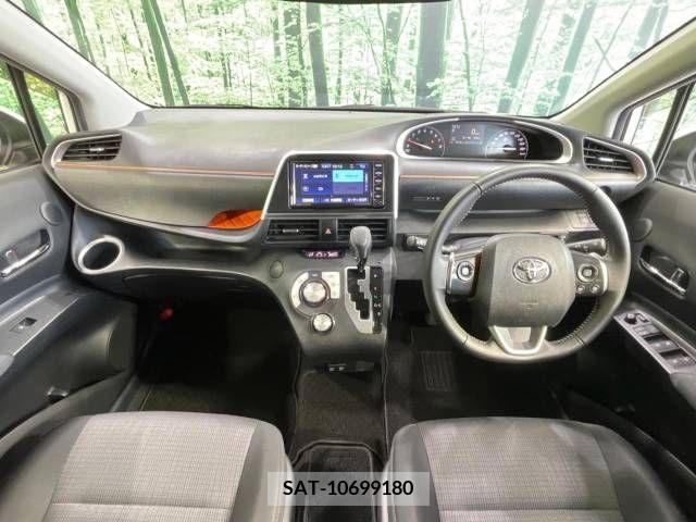 Toyota SIENTA 2021-02 376298-1