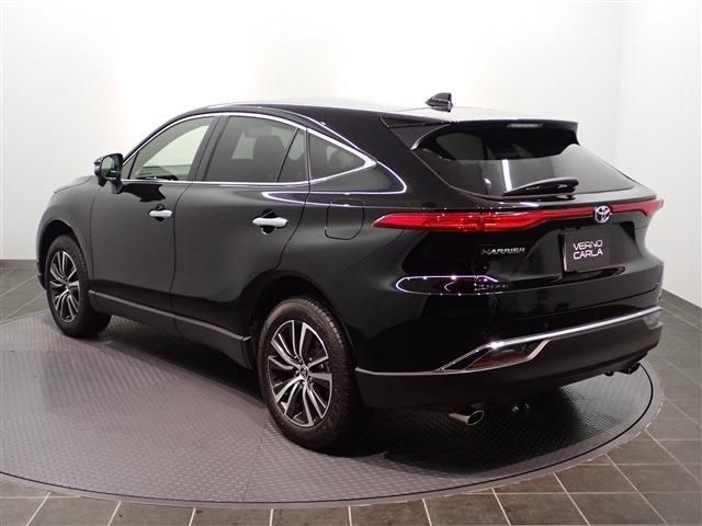 Toyota HARRIER 2022-05 18354-6