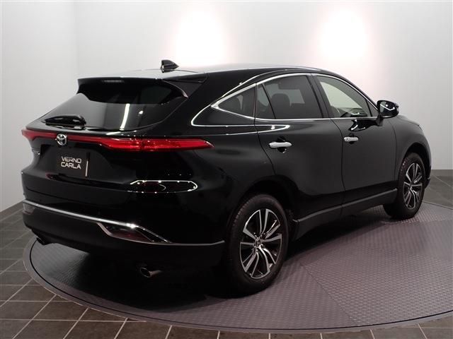 Toyota HARRIER 2022-05 18354-3