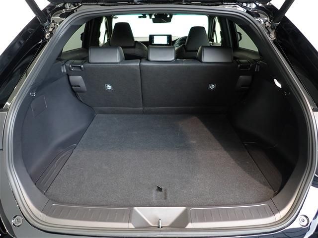 Toyota HARRIER 2022-05 18354-23