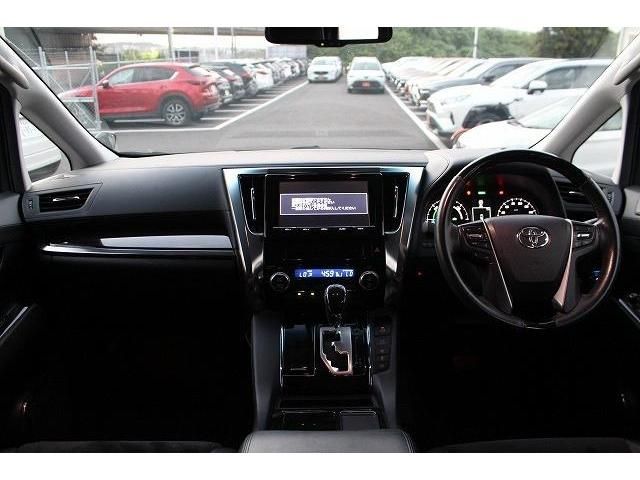 Toyota VELLFIRE 2015-06 10076-12