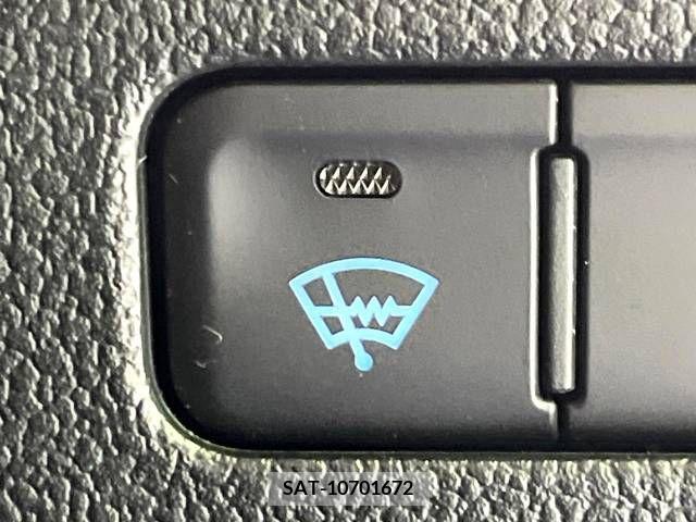 Toyota PRIUS 2016-01 377742-2
