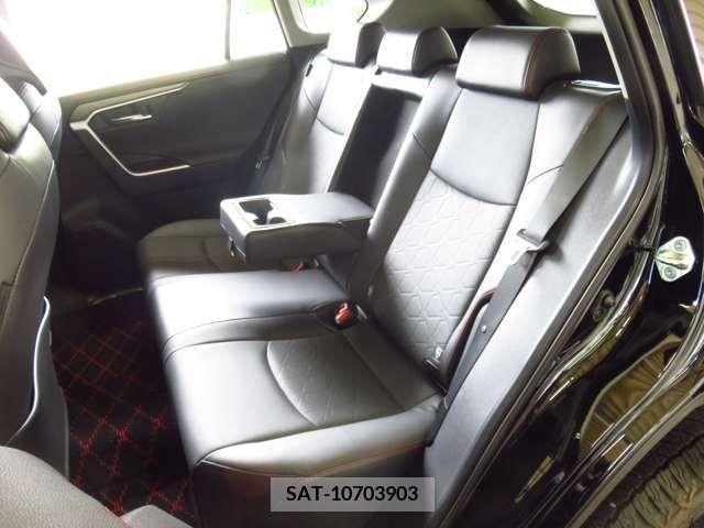 Toyota RAV4 2023-02 313185-19