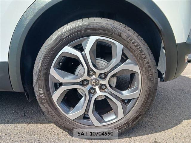 Renault CAPTUR 2021-06 331567-11