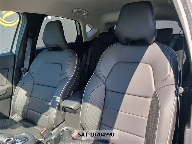 Renault CAPTUR 2021-06 331567-28