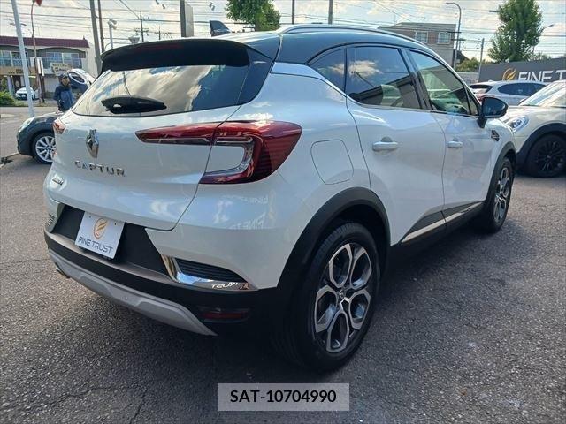 Renault CAPTUR 2021-06 331567-15