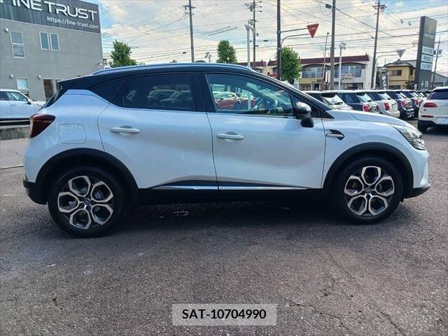 Renault CAPTUR 2021-06 331567-14