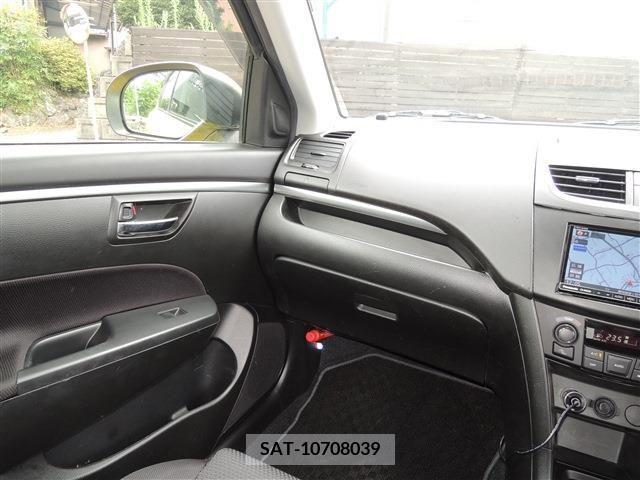 Suzuki SWIFT 2015-07 378157-21