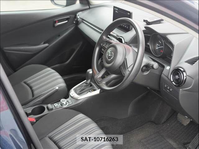 Mazda MAZDA2 2022-07 363245-6