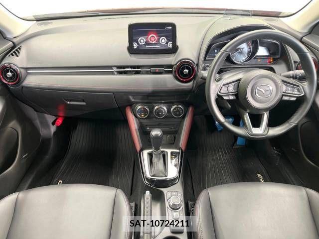 Mazda CX-3 2017-03 230366-1