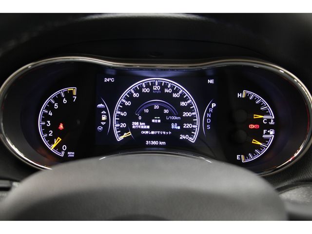 Jeep GRAND CHEROKEE 2016-02 18717-3