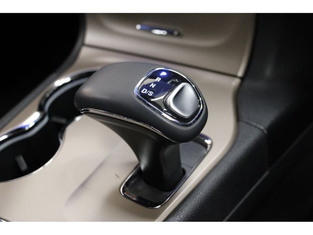 Jeep GRAND CHEROKEE 2016-02 18717-4