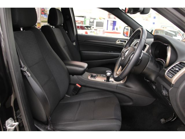 Jeep GRAND CHEROKEE 2016-02 18717-16