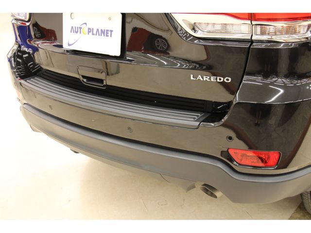 Jeep GRAND CHEROKEE 2016-02 18717-20