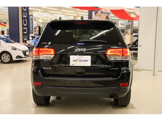 Jeep GRAND CHEROKEE 2016-02 18717-22