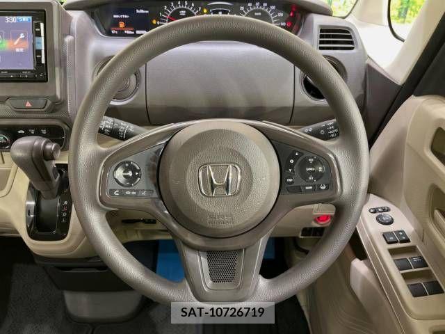 Honda N BOX 2018-03 252065-11