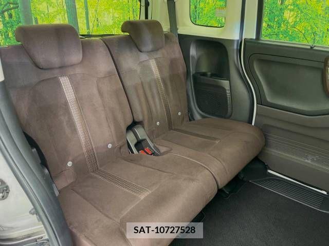 Honda N BOX 2019-05 213820-9