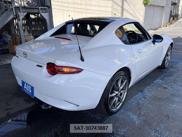 Mazda ROADSTER 2022-12 381634-5