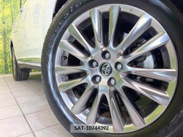 Toyota HARRIER 2018-03 380000-13