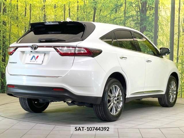 Toyota HARRIER 2018-03 380000-17