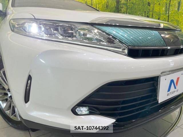 Toyota HARRIER 2018-03 380000-12