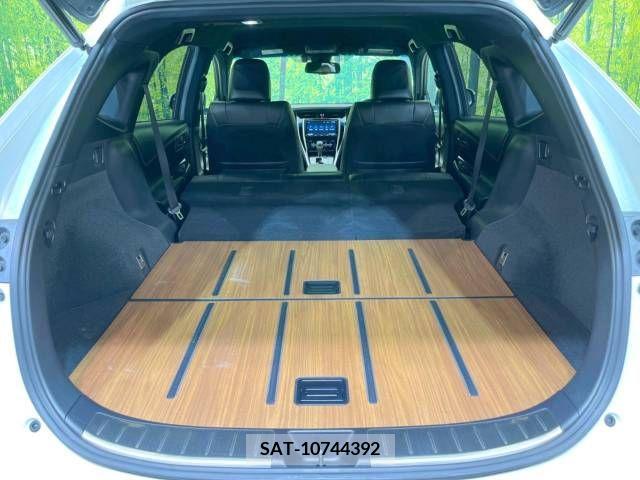 Toyota HARRIER 2018-03 380000-10