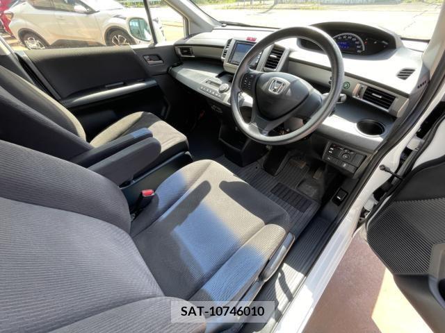 Honda FREED 2013-04 250875-6
