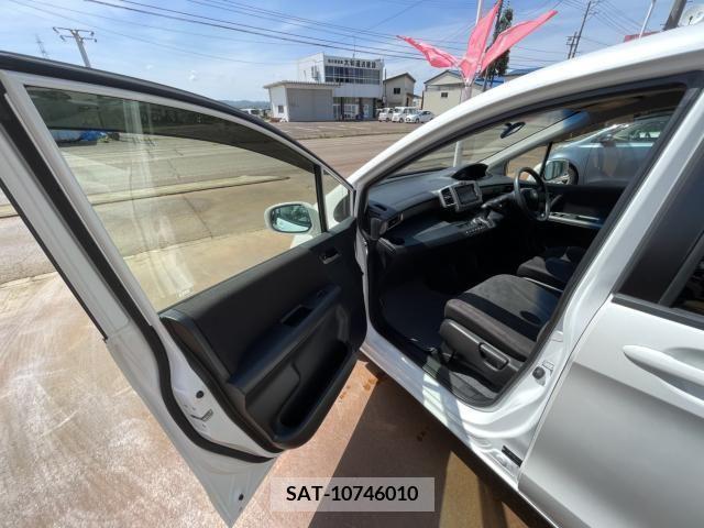 Honda FREED 2013-04 250875-9