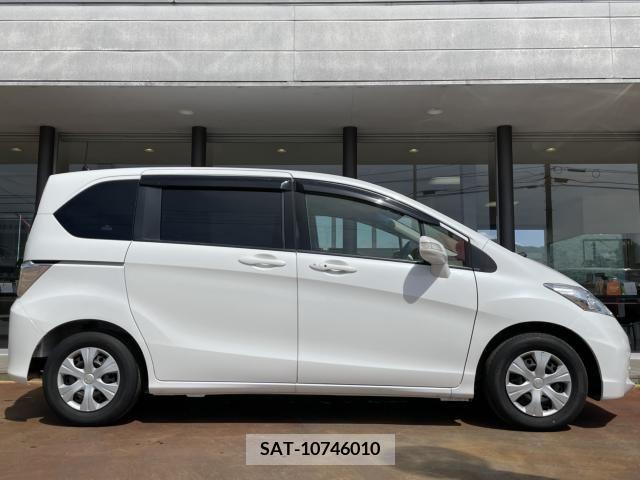 Honda FREED 2013-04 250875-3