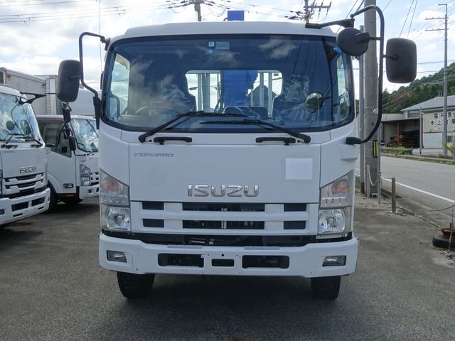 Isuzu FORWARD 2011-08 20697-9