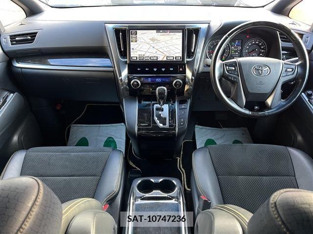 Toyota VELLFIRE 2017-11 207725-13