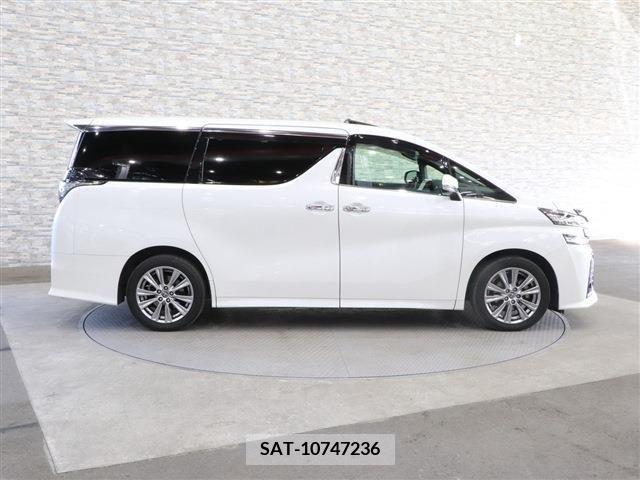 Toyota VELLFIRE 2017-11 207725-9