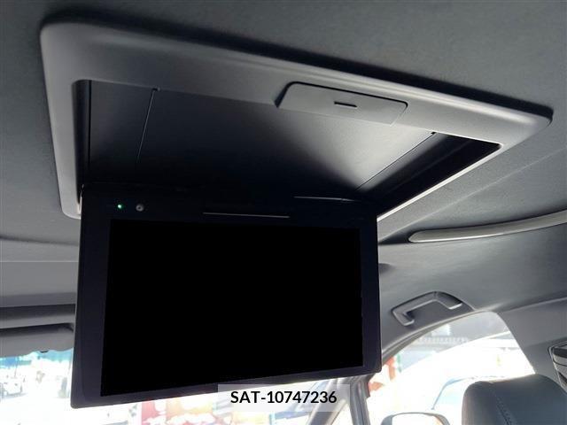 Toyota VELLFIRE 2017-11 207725-6