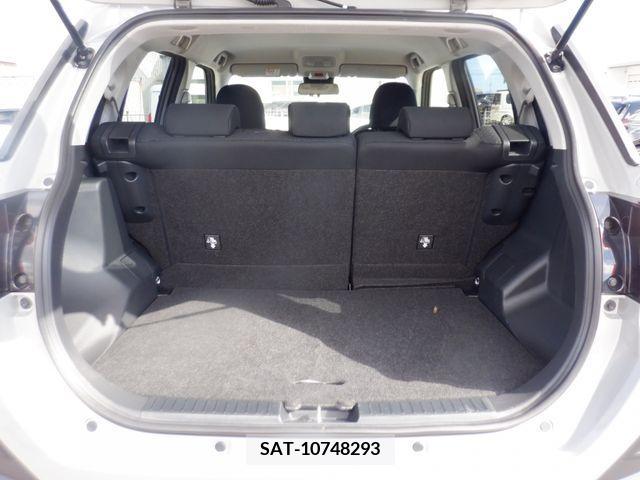 Daihatsu ROCKY 2022-03 334895-9