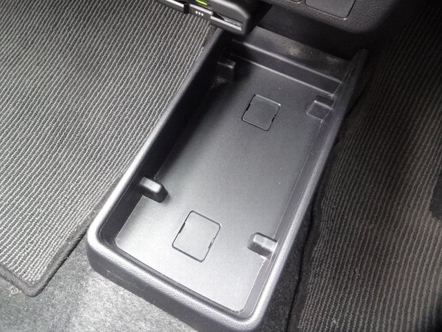 Toyota PIXIS EPOCH 2018-08 8963-19