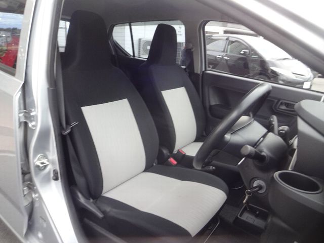 Toyota PIXIS EPOCH 2018-08 8963-6