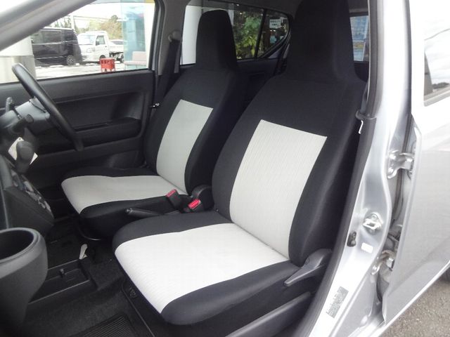 Toyota PIXIS EPOCH 2018-08 8963-9