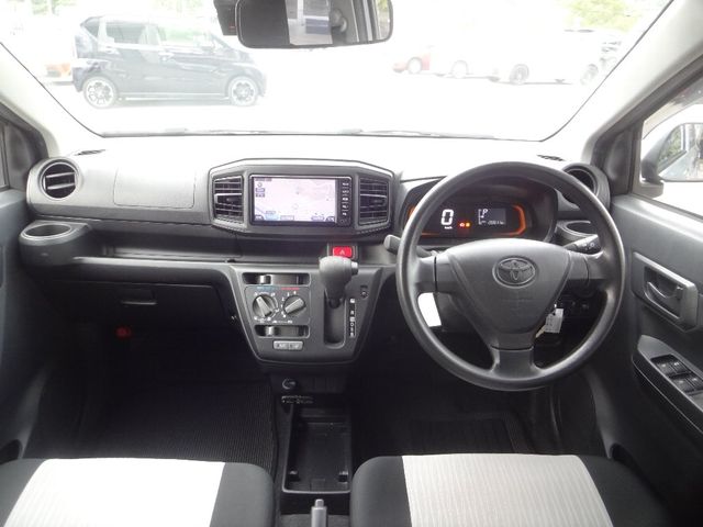 Toyota PIXIS EPOCH 2018-08 8963-2