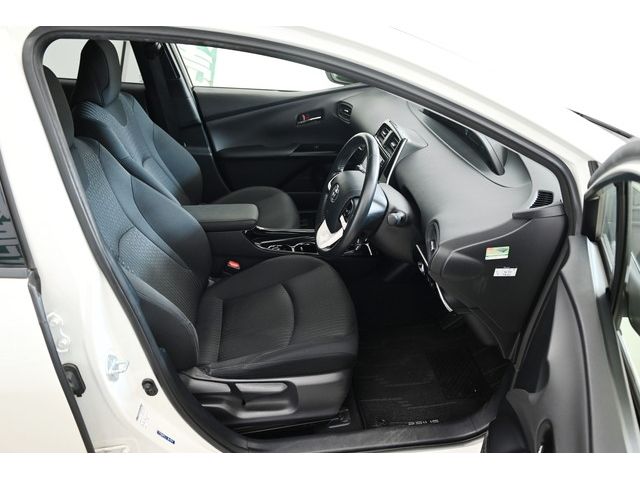 Toyota PRIUS 2018-10 28943-5