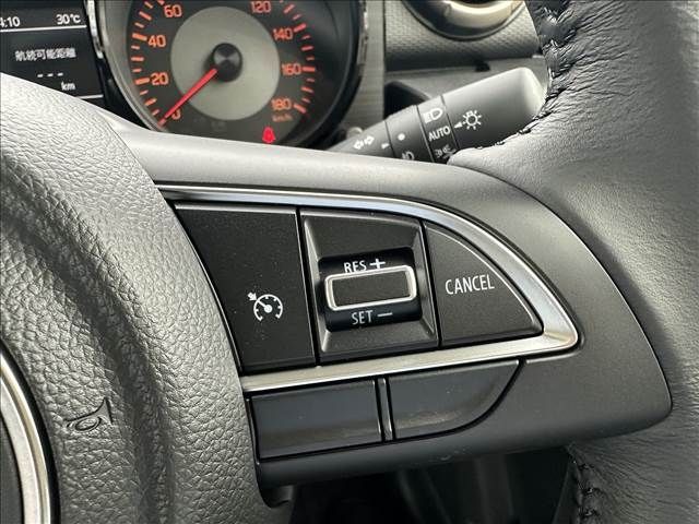 Suzuki JIMNY SIERRA 2022-11 17204-9