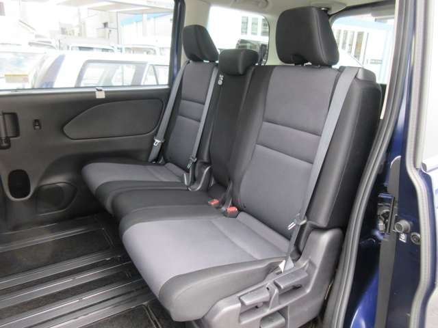 Nissan SERENA 2019-01 7554-25
