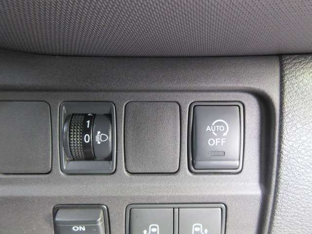 Nissan SERENA 2019-01 7554-18