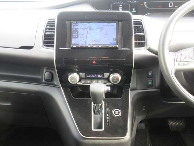 Nissan SERENA 2019-01 7554-13