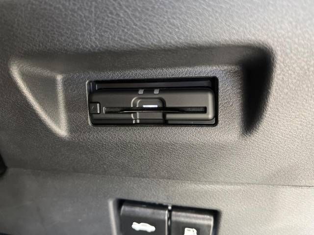 Nissan KICKS 2021-07 182816-6