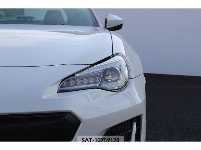 Subaru BRZ 2018-08 245008-11